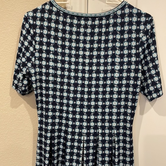 Max studio size Small - Picture 8 of 10